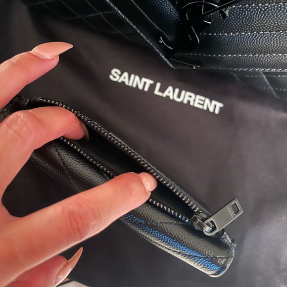 Authentic YSL Grain de Poudre Tech Cardholder - Picture 7 of 11